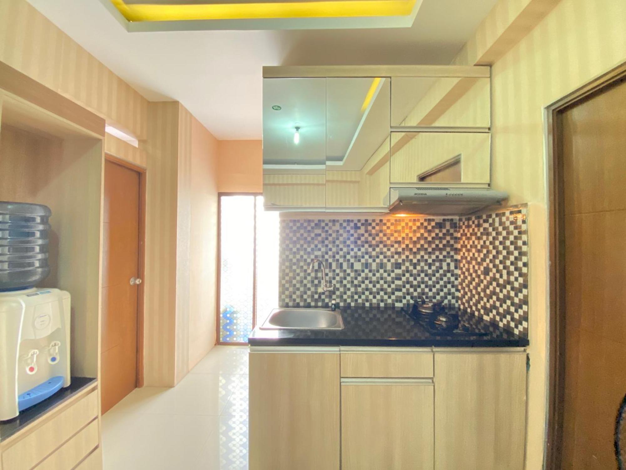 Apartemen Simply 3br At Gateway Ahmad Yani Cicadas By Travelio Bandung