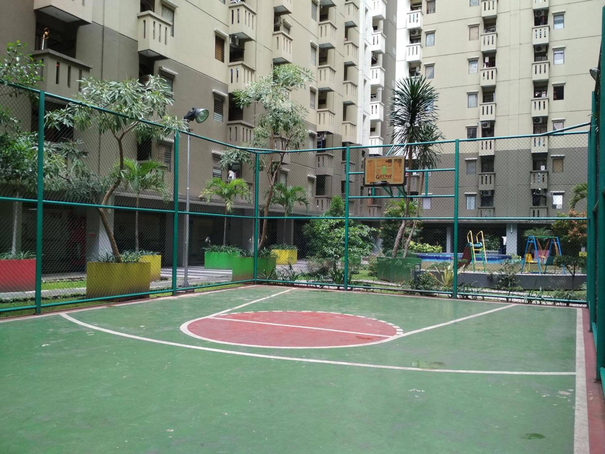 Simply 3br At Gateway Ahmad Yani Cicadas By Travelio Apartemen