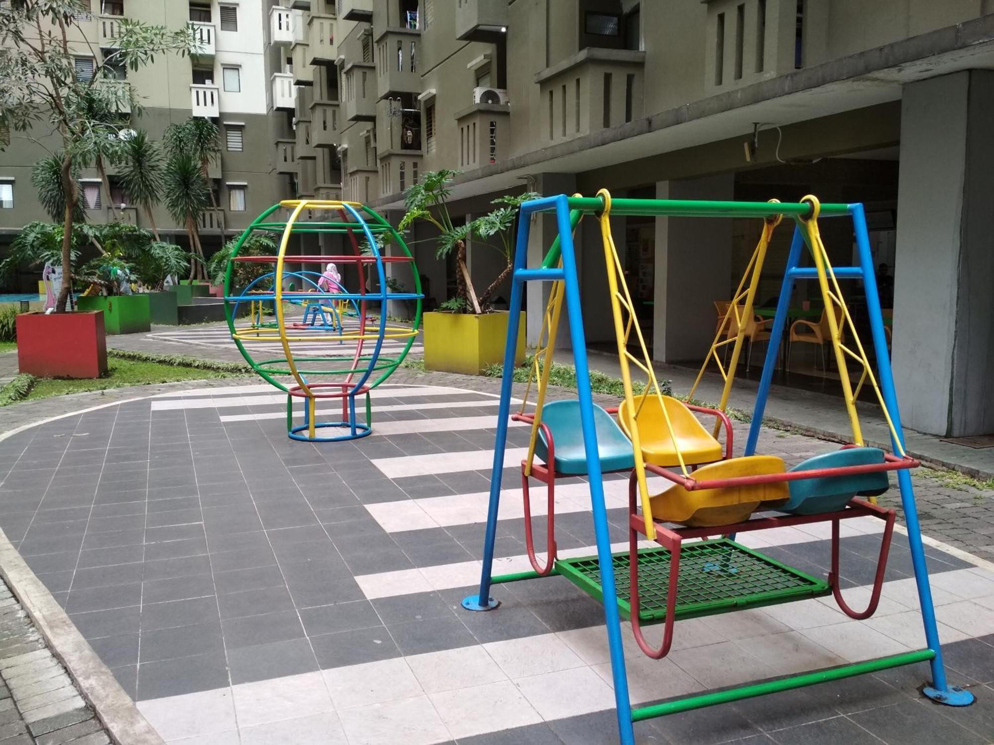 Simply 3br At Gateway Ahmad Yani Cicadas By Travelio Apartemen *